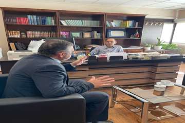 ملاقات مردمی معاون درمان دانشگاه؛ پاسخی مستقیم به دغدغه‌های سلامت شهروندان